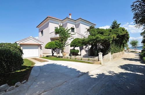 Poljana Apartment | Amazing Place 4 Peaceful Holiday L
