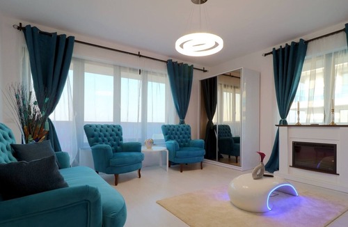 Sector 1 Apartment | Ambasad'Or Apartments near Airport