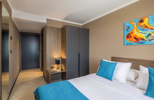 Prizba Hotel | Aminess Alfir Hotel