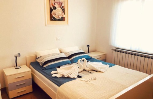 Murine House | Ani Apartments