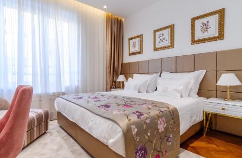Split Bed & Breakfast | Ann Luxury Rooms