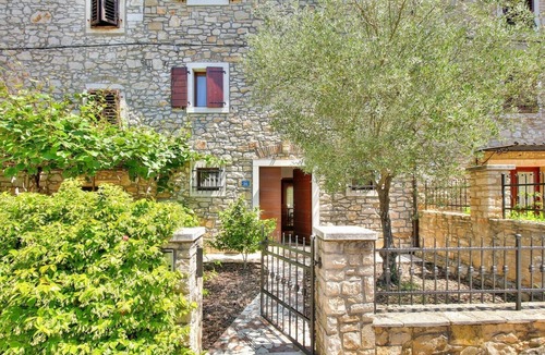 Materada Villa | ANTHONY rural villa with private swimming pool
