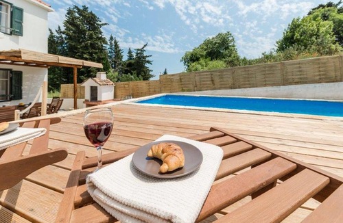 Savar Villa | Antica holiday house with pool, sea view