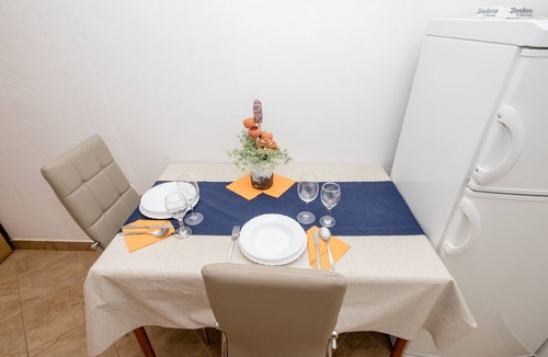 Mundanije Apartment | AP 4 - Holiday apartments with pool and ocean view