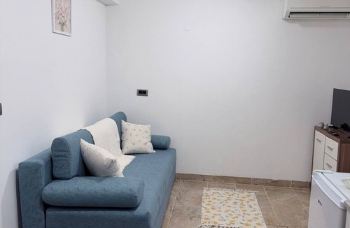 Izola Apartment | Apartma Celeste Welcome to a cozy and comfortable apartment in Isola.