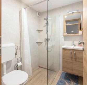 Radovljica Apartment | Apartma Naravni biser