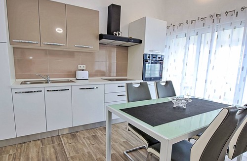 Kastel Stari Apartment | apartman 3 by Interhome