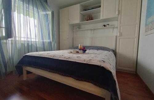 Dugis Apartment | Apartman Adria with underground parking