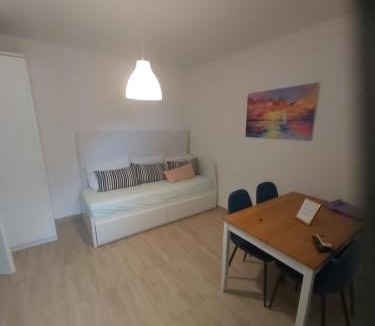 Gradac Apartment | Apartman Ariana