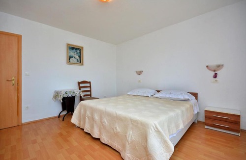 Cove Makarac (Milna) Apartment | Apartman bozikovic