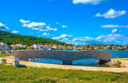 Bilice Apartment | Apartman Cvita
