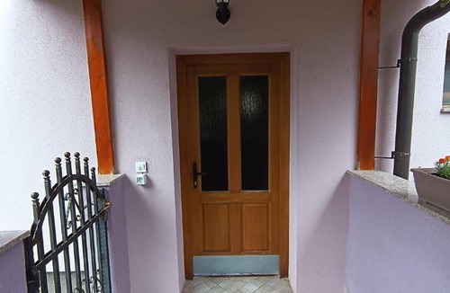 Kulen Vakuf Apartment | Apartman EMA