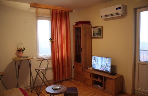 Bijeljina Apartment | Apartman Francuskinje Elegant