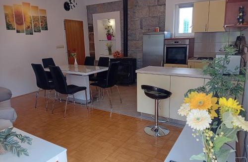 Slime Apartment | APARTMAN Josipa Slime