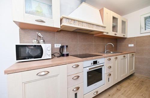 Ljubac Apartment | Apartman Kate