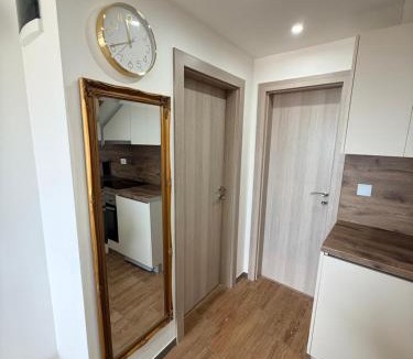 Kustici Apartment | Apartman Lucija 5