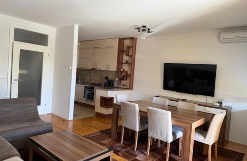 Novo Sarajevo Apartment | Apartman Mak - Free Parking
