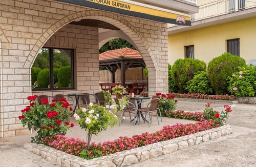Imotski Apartment | Apartman Milas 1and2