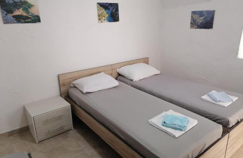 Obrovac Apartment | Apartman Milan