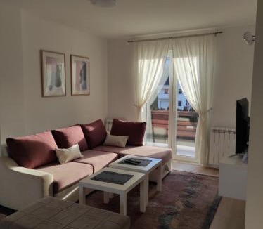 Pale Apartment | Apartman MiMa