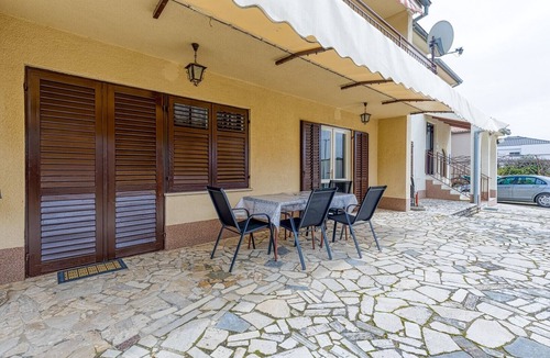 Frata Apartment | Apartman Mirela in Tar