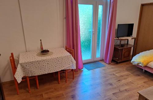 Trebinje Apartment | Apartman Oaza