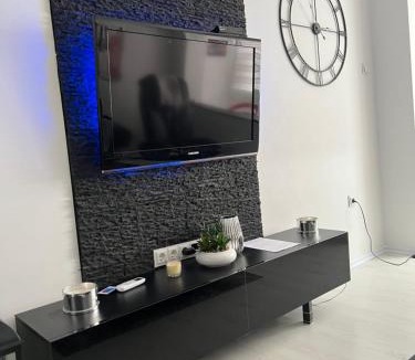 Zupanja Apartment | Apartman Paola - massage chair- 0-24 self check IN OUT- Županja