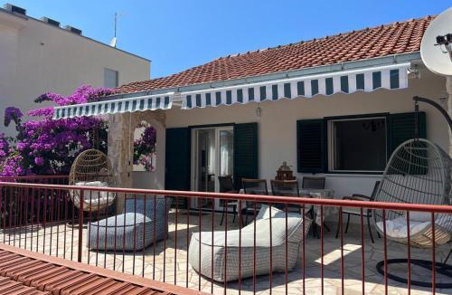 Rogoznica Apartment | Apartman Planinić, Nova B, 2