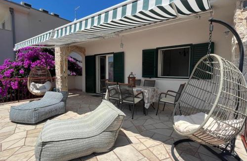 Rogoznica Apartment | Apartman Planinić, Nova B, 2