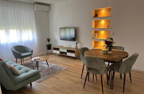 Cove Parja Apartment | Apartman TeNeN