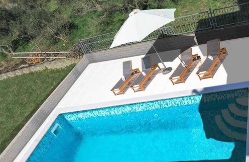 Kastel Stari Apartment | Apartman Tomislav, 6 to 8 people, all comfort, calm and rest