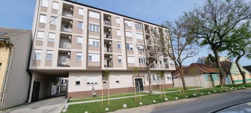 Subotica Apartment | Apartman Visnja
