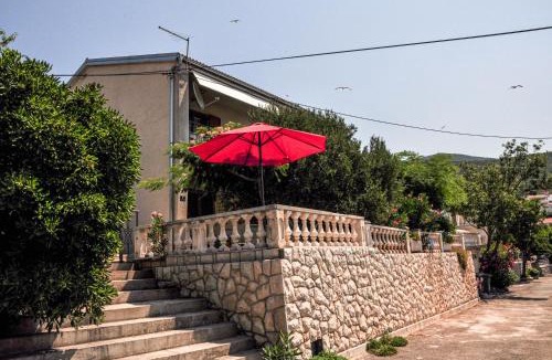Klenovica Apartment | Apartmani Karla