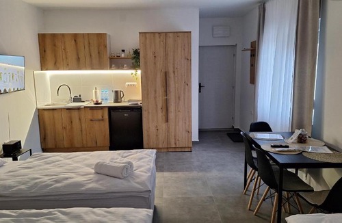 Zrenjanin Apartment | APARTMANI SM Zrenjanin - Bike & Moto Stop