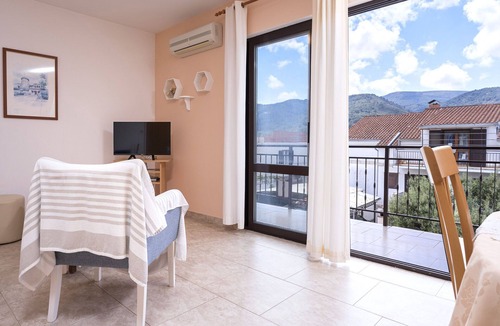 Stari Grad Apartment | Apartments Zlata (34981-A1) - Stari Grad - island Hvar