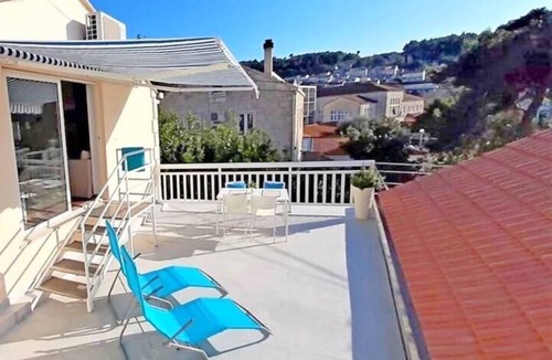 Lumbarda Apartment | Apartment Željko, (15530), Lumbarda, hr