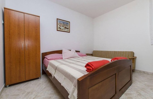 Jadrtovac Apartment | Apartment ∙ 1 bedroom ∙ 2 guests