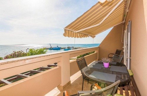 Kosljun Apartment | Apartment ∙ 3 bedrooms ∙ 7 guests