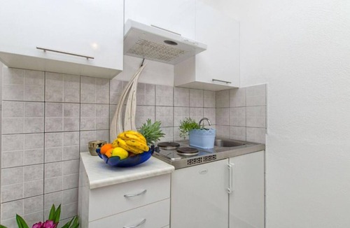 Supetar Apartment | Apartment Adel - 70 m from beach: SA3(2) - Supetar, Island Brac, Croatia