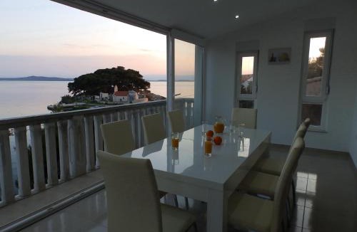 Savar Apartment | Apartment Ana Marija Savar