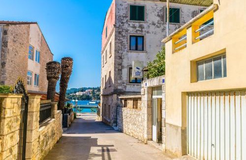 Vela Luka Apartment | Apartment and Rooms Angela