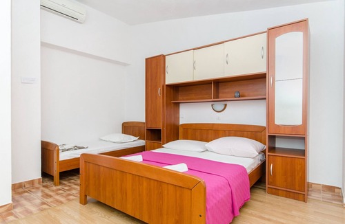 Bili brig Apartment | Apartment and Rooms Ivan