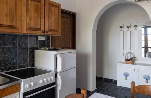 Mandre Apartment | Apartment Ante - comfortable & free parking: A4(4) - Mandre, Island Pag, Croatia