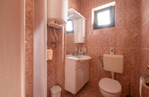 Mandre Apartment | Apartment Ante - comfortable & free parking: A2(2+1) - Mandre, Island Pag, Croatia