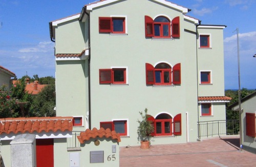 Brulo Apartment | Apartment Bach - exclusive and in a prime location of Porec in only 300 m on the Adriatic vacation