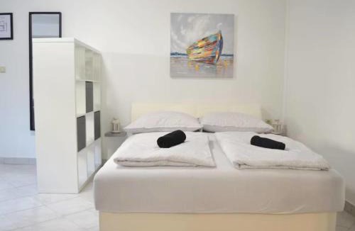 Mundanije Apartment | Apartment Beg-1 by Interhome