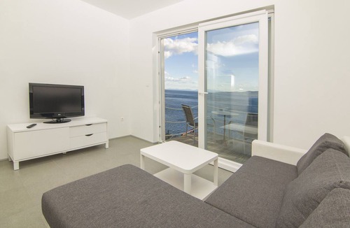 Marusici Apartment | Apartment Botta pool floor