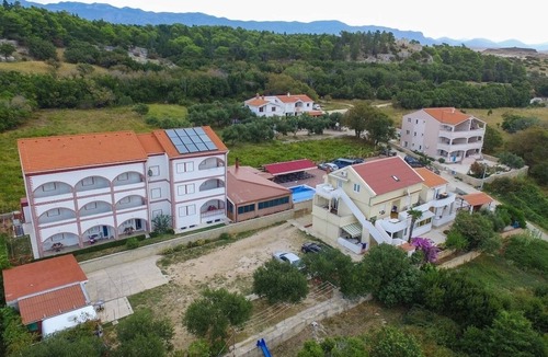 Caska Apartment | Apartment BRANO - with swimming pool SA12(5) - Novalja, Island Pag, Croatia