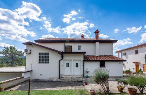Sveti Martin Apartment | Apartment Buzet 17562a