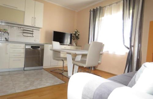 Makarska Old Town Apartment | Apartment Central City